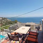 Malvazios #4 Villa *