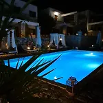 Malvazios #4 Villa