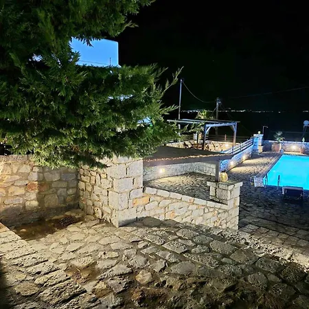 Malvazios Panorama Pool Gythio