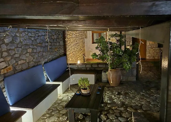 Vila Malvazios #4 *