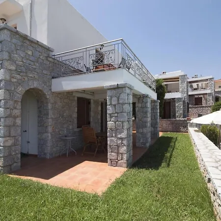 Villa Malvazios #4 *