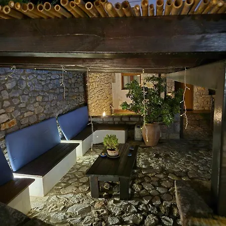 Villa Malvazios #4 *