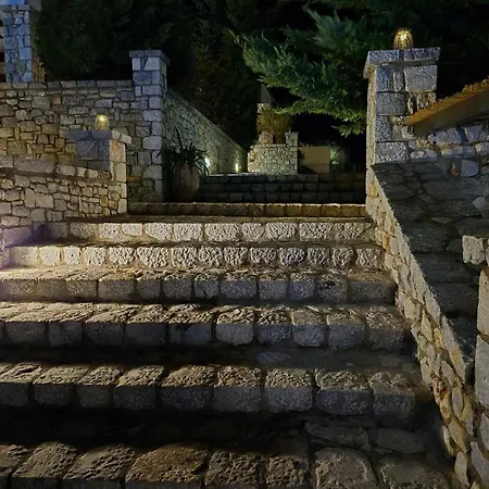 Malvazios #4 Villa Gytheio