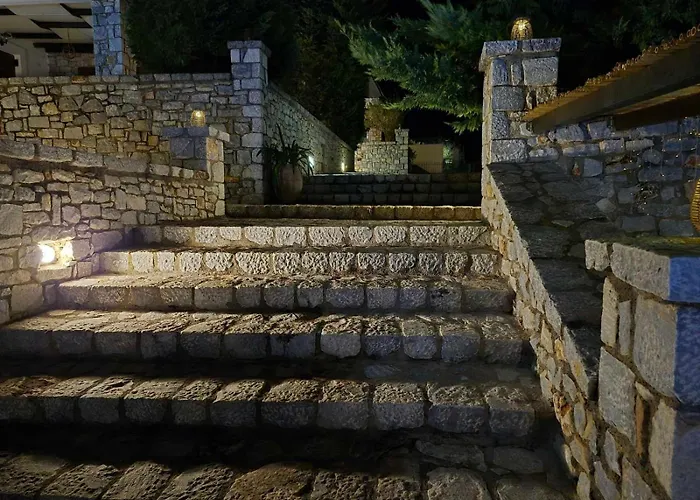 Malvazios #4 Vila Gythio